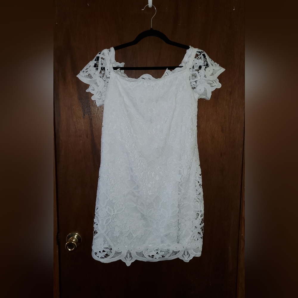 Dainty Hooligan White Lace Crochet Off-Shoulder Dress Sz Medium
